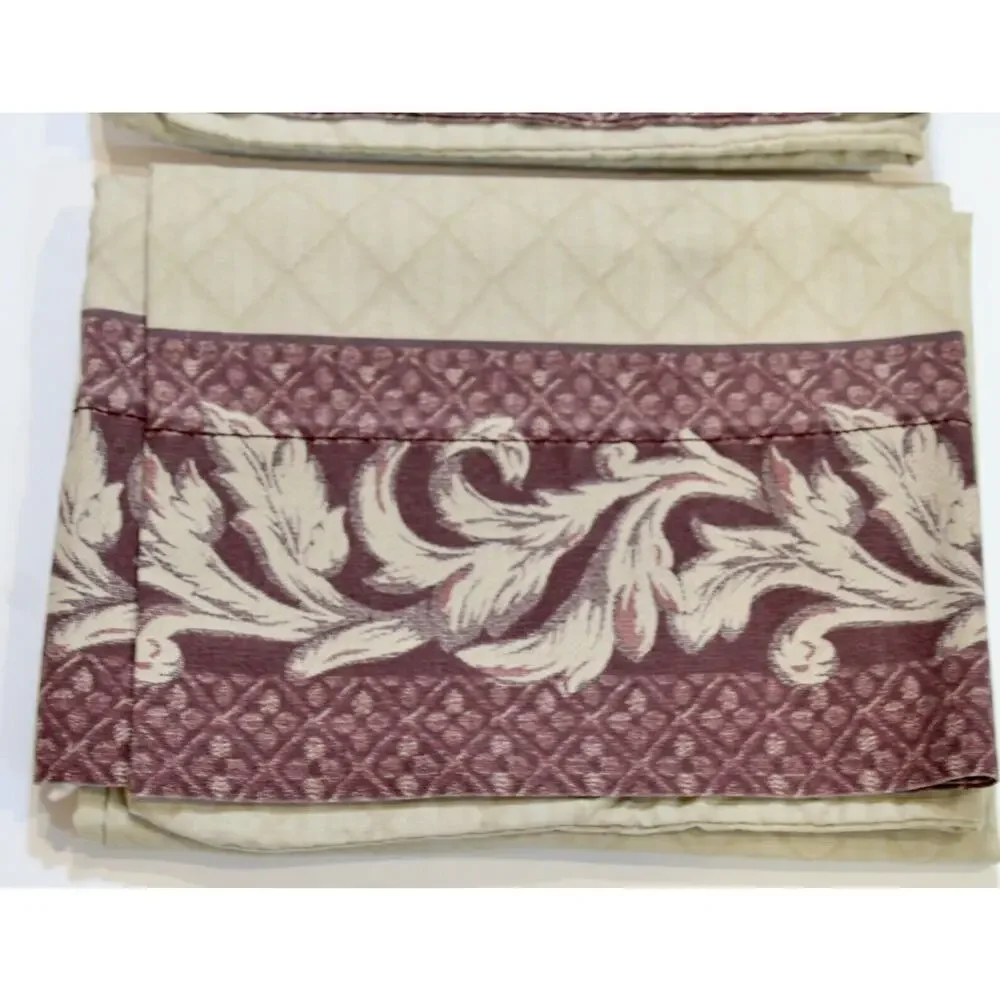 Pillowcase Pair Tan Purple Scrolls Standard Blend Westpoint Stevens Vintage